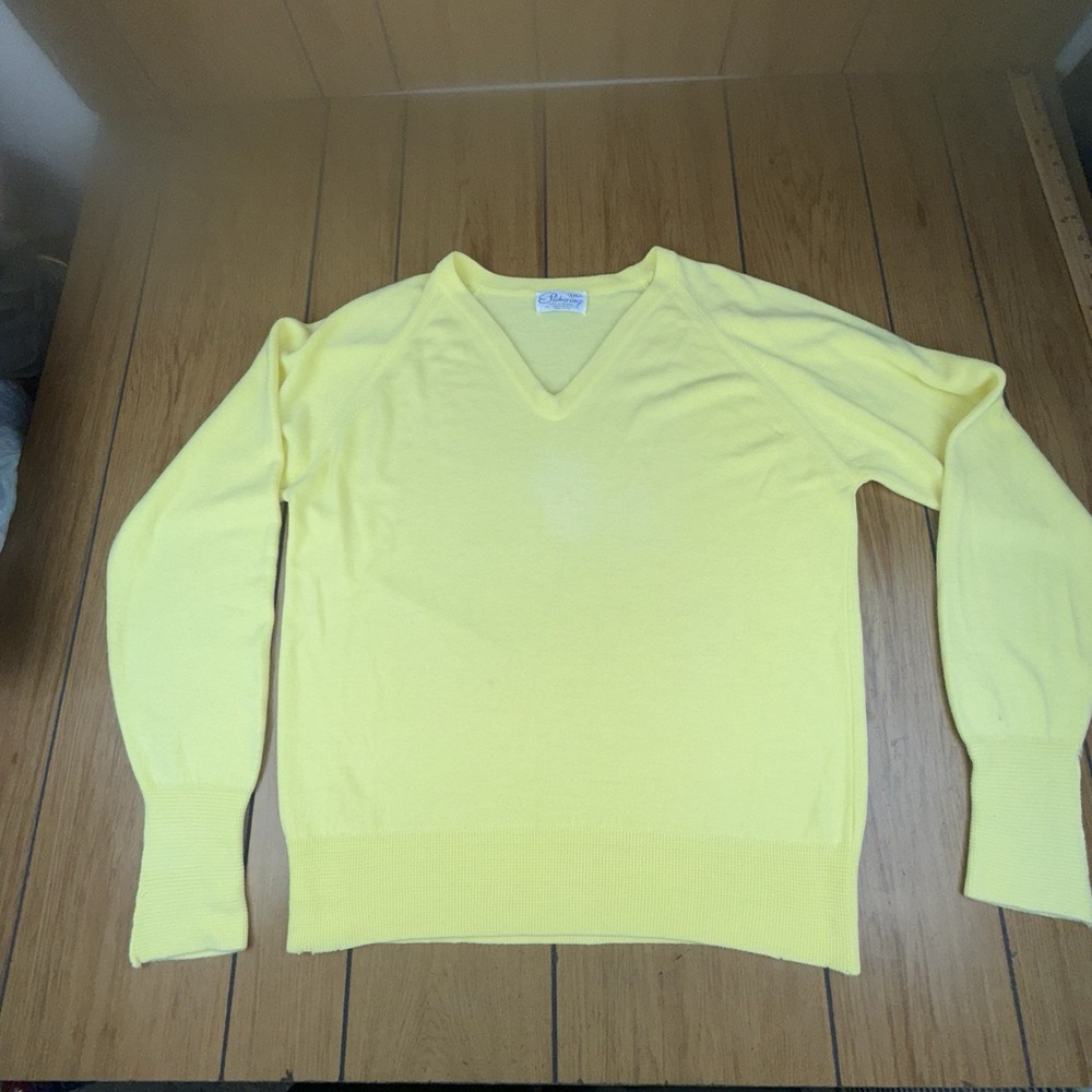 Pickering Yellow Sweater V-neck long‎ sleeve MADE IN USA Golf XXL VTG
